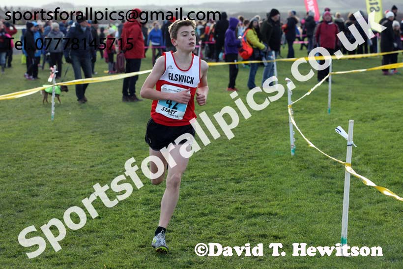 Boys under-13 North Eastern Cross Country, Redcar. Photo:  David T. Hewitson/Sports for All Pics